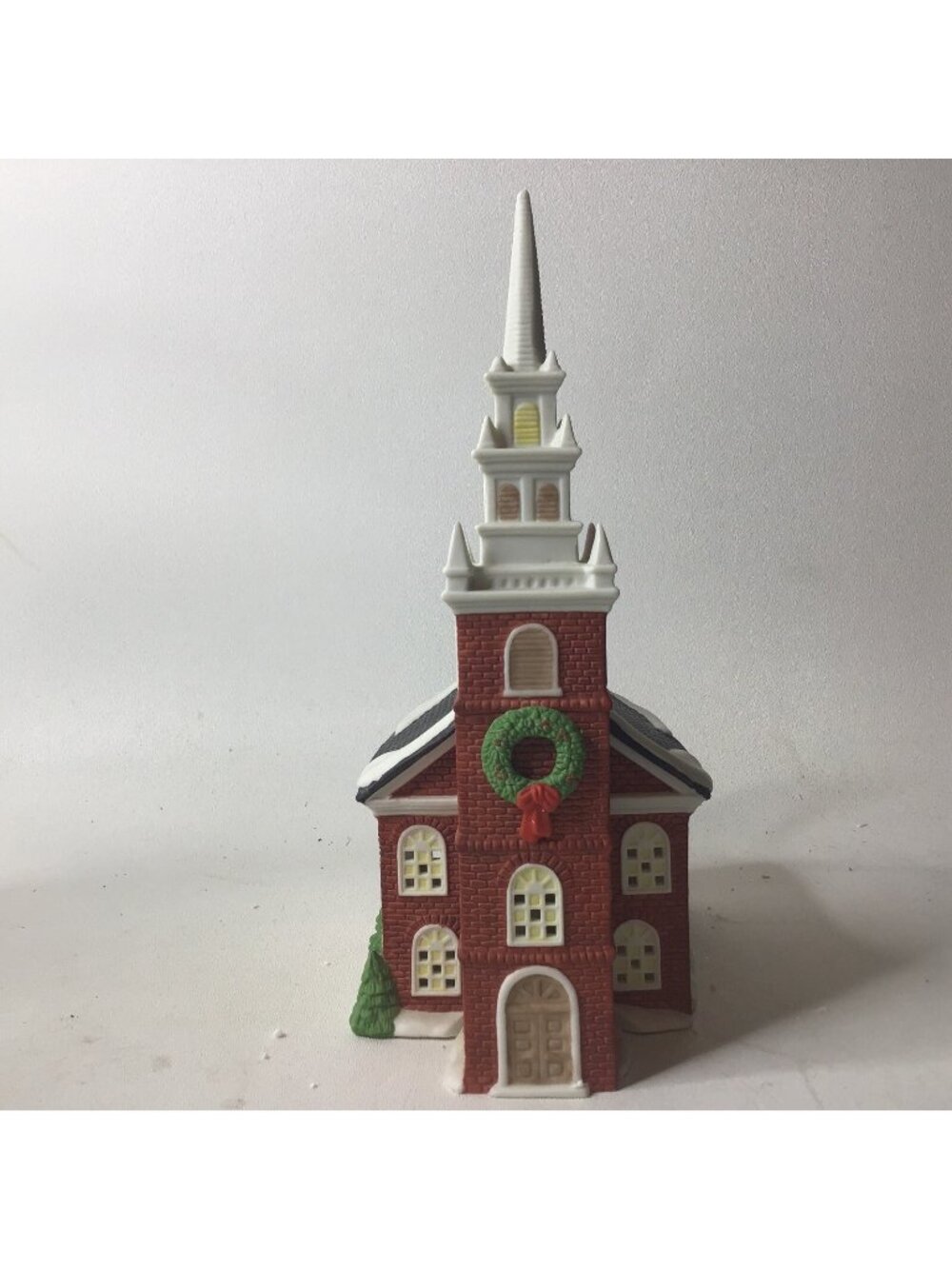 RETIRED Dept 56 ~ OLD NORTH CHURCH ~ Heritage Dickens Village ~ #59323